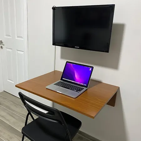 Your New, Comfortable And Cozy In The Center