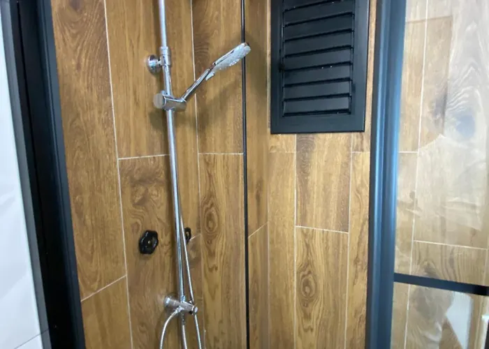 Your New, Comfortable And Cozy In The Center *